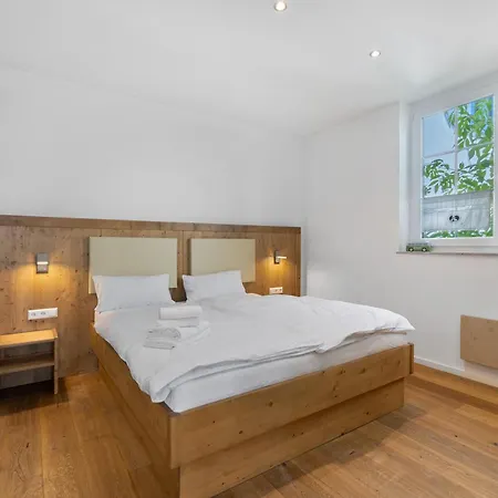בית נופש Haus Hohwieshof Hohenstein (Reutlingen)