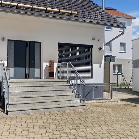 Haus Hohwieshof * Hohenstein (Reutlingen)